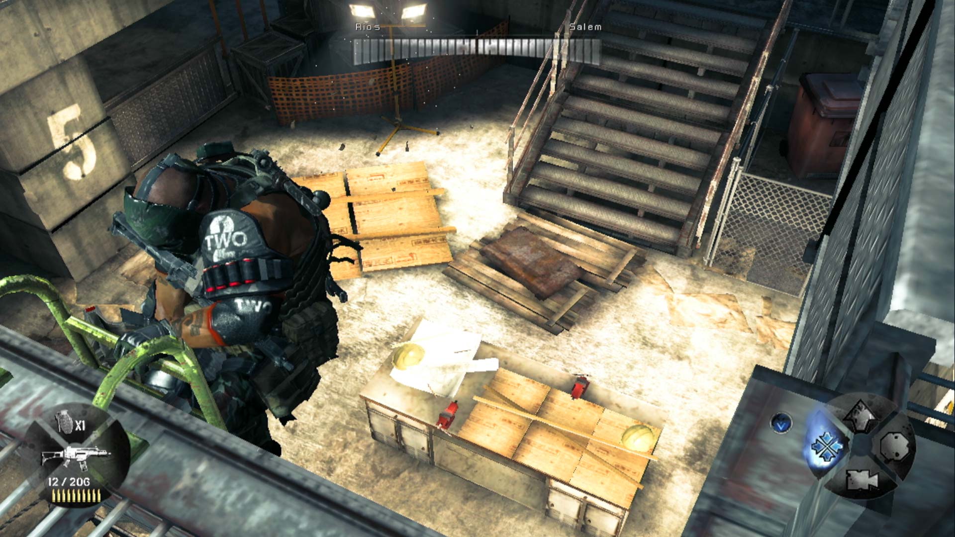 Army of Two The 40th Day PS3 climbing down ladder